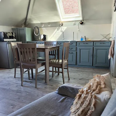 Reseda Appartement, 50 M De La Апартаменты О